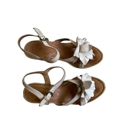 B.O.C. Born Concept Women's Sandals Size 8 Wedges Shoes Hand Grafted Footwear - Picture 3 of 7
